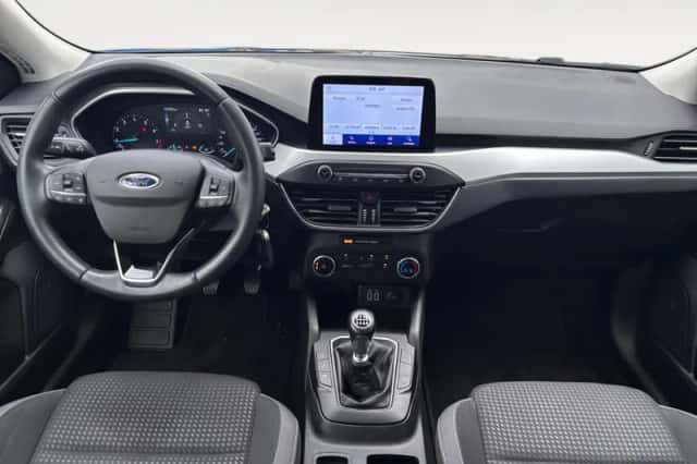 Ford Focus (2021) thumbnail 12
