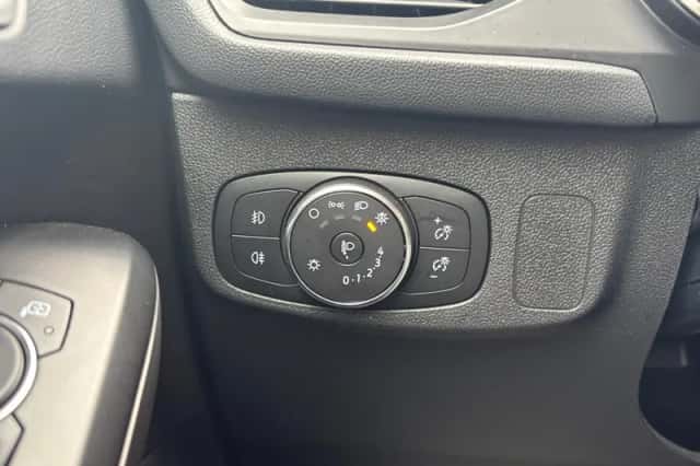 Ford Focus (2021) thumbnail 14