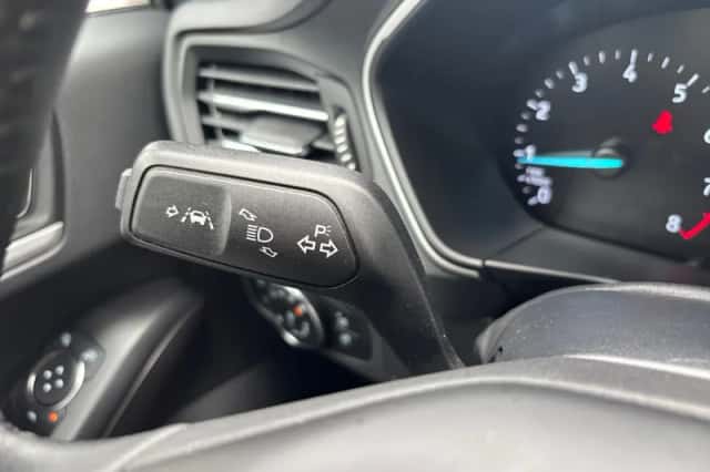 Ford Focus (2021) thumbnail 15