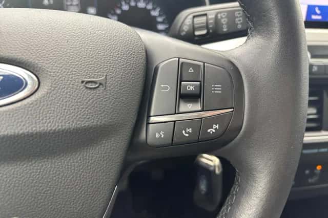 Ford Focus (2021) thumbnail 18