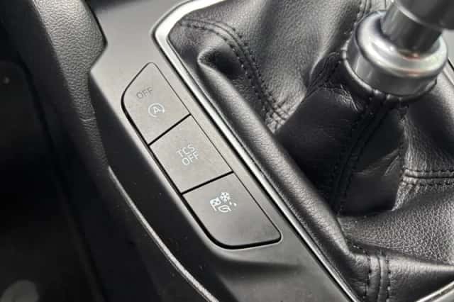 Ford Focus (2021) thumbnail 24