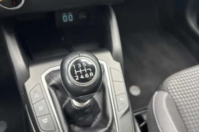 Ford Focus (2021) thumbnail 25