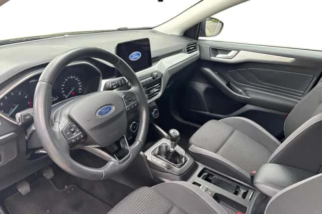 Ford Focus (2021) thumbnail 8