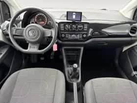 Volkswagen Up! (2016) thumbnail 10