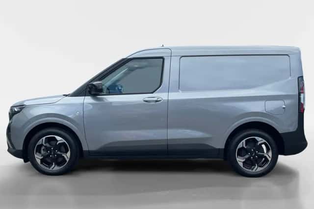 Ford E-Transit Courier (2026) thumbnail 11