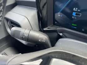Ford E-Transit Courier (2026) thumbnail 16