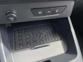 Ford E-Transit Courier (2026) thumbnail 24