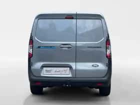 Ford E-Transit Courier (2026) thumbnail 8