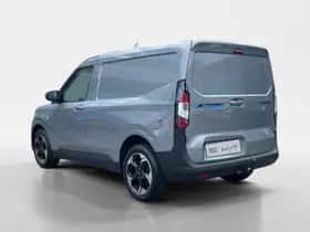 Ford E-Transit Courier (2026) thumbnail 10