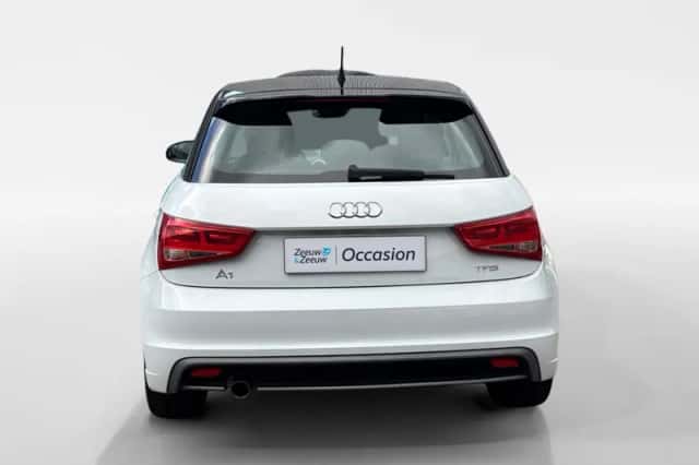 Audi A1 (2015) thumbnail 6