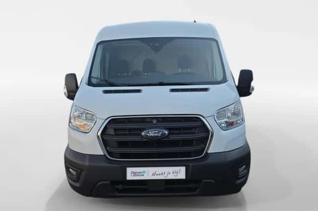 Ford Transit (2021) thumbnail 3