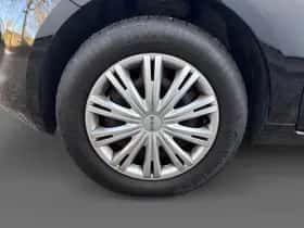 Ford Ka (2011) thumbnail 8