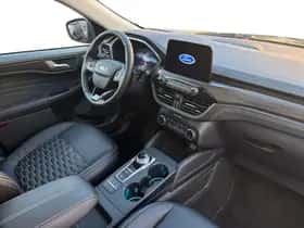 Ford Kuga (2022) thumbnail 12