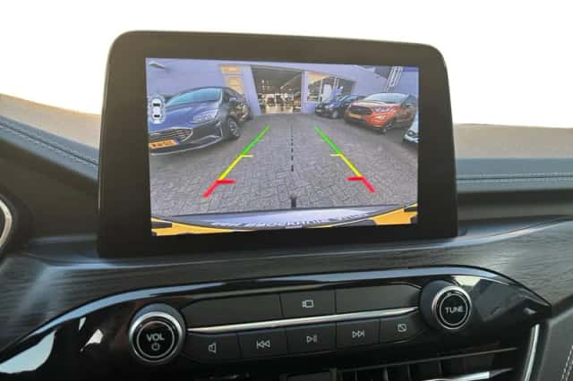 Ford Kuga (2022) thumbnail 22