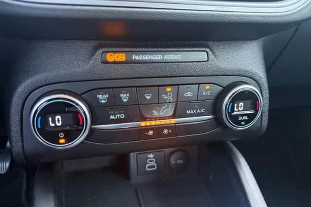 Ford Focus (2022) thumbnail 20