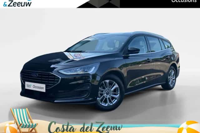 Ford Focus (2022) thumbnail 1