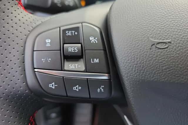 Ford Kuga (2026) thumbnail 19