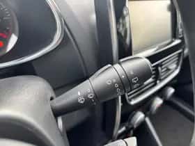 Renault Clio (2016) thumbnail 14