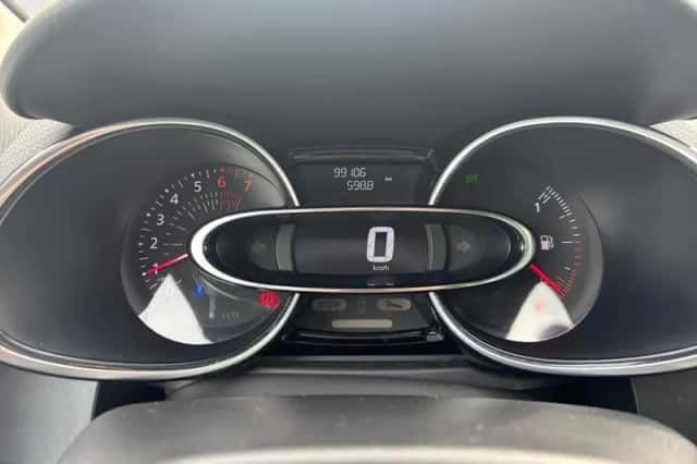 Renault Clio (2016) thumbnail 20