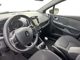 Renault Clio (2016) thumbnail 9