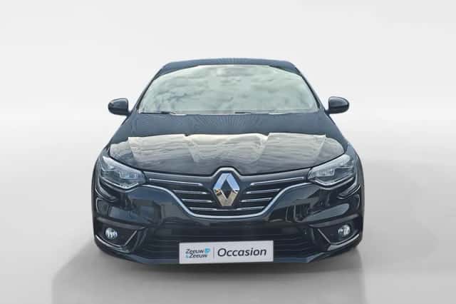 Renault Mégane (2017) thumbnail 2