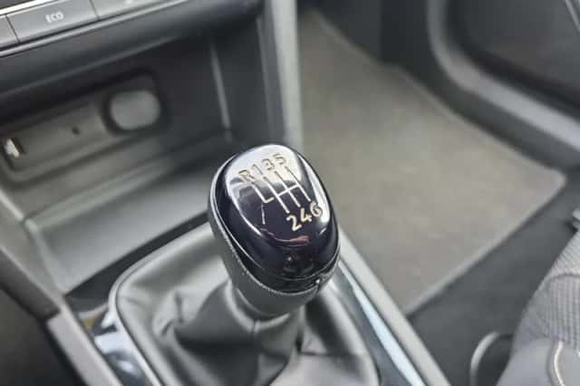 Renault Mégane (2017) thumbnail 28