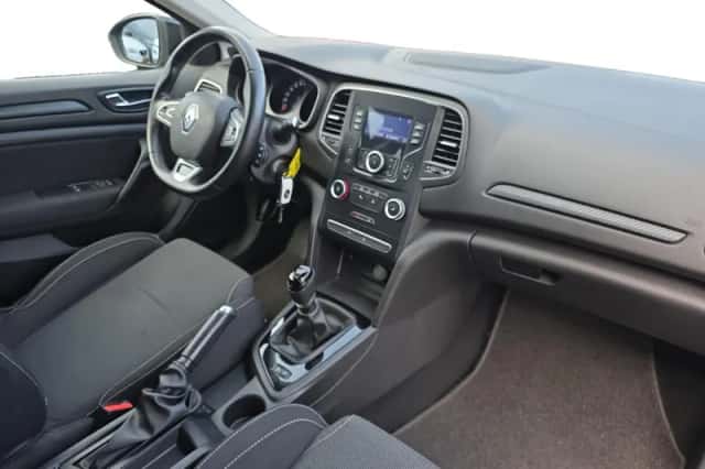 Renault Mégane (2017) thumbnail 10