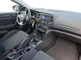 Renault Mégane (2017) thumbnail 10