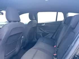 Ford Focus (2019) thumbnail 12