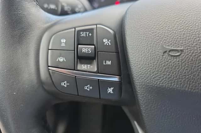 Ford Focus (2020) thumbnail 17