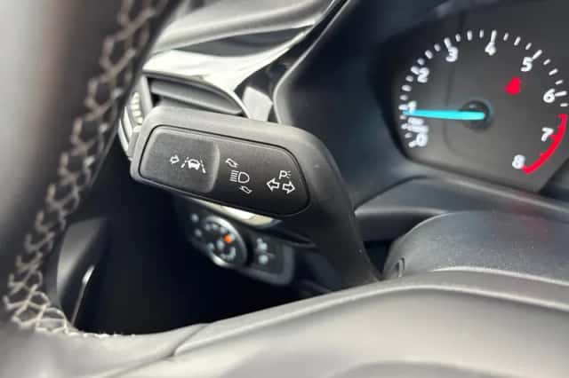 Ford Fiesta (2021) thumbnail 18