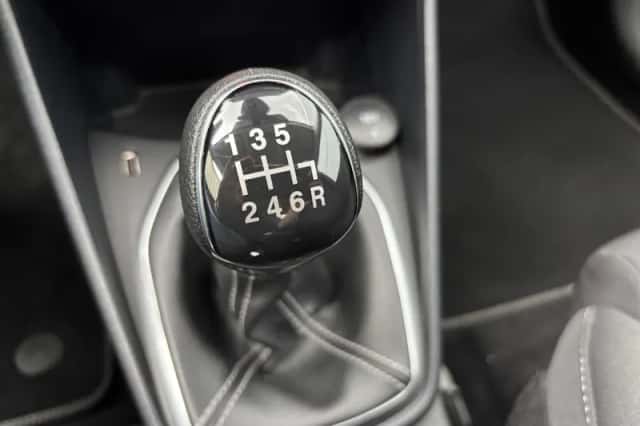 Ford Fiesta (2021) thumbnail 27