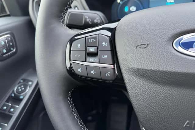 Ford Kuga (2026) thumbnail 24