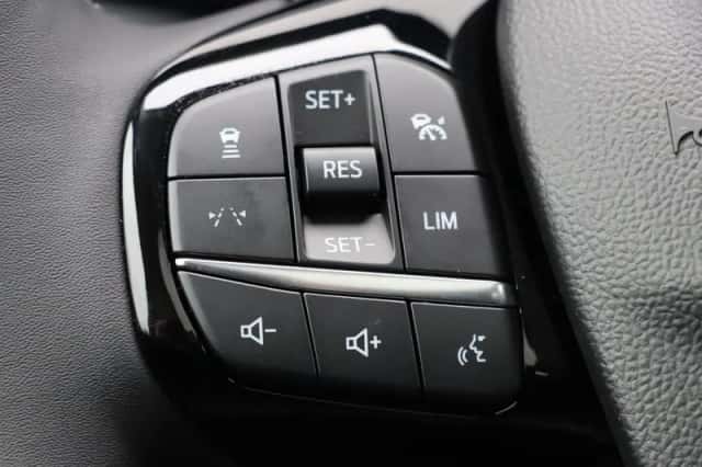 Ford Kuga (2026) thumbnail 30