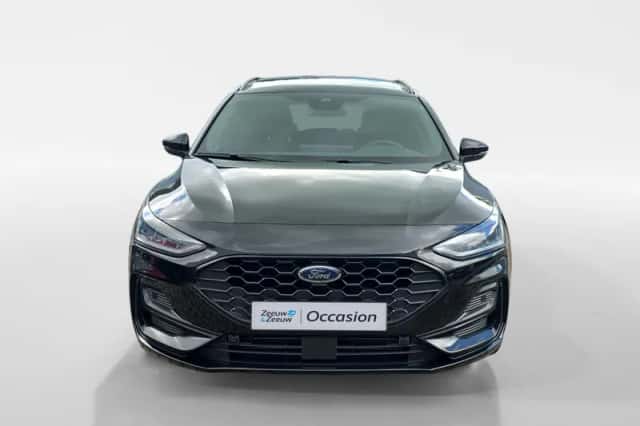 Ford Focus (2024) thumbnail 3
