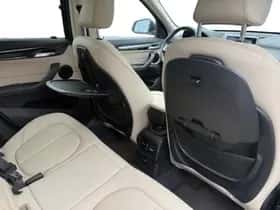 BMW X1 (2018) thumbnail 16
