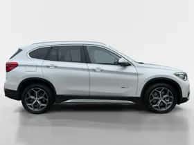 BMW X1 (2018) thumbnail 5