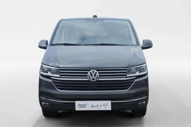 Volkswagen Transporter (2020) thumbnail 2