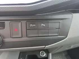 Volkswagen Transporter (2020) thumbnail 23
