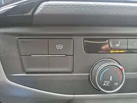 Volkswagen Transporter (2020) thumbnail 24