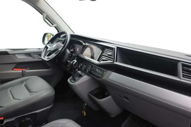 Volkswagen Transporter (2020) thumbnail 25