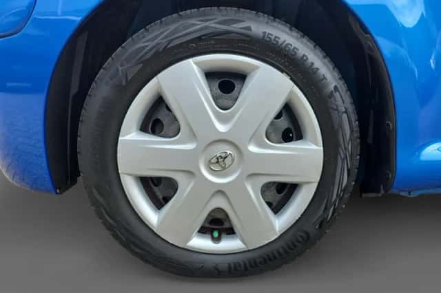 Toyota Aygo (2010) thumbnail 26
