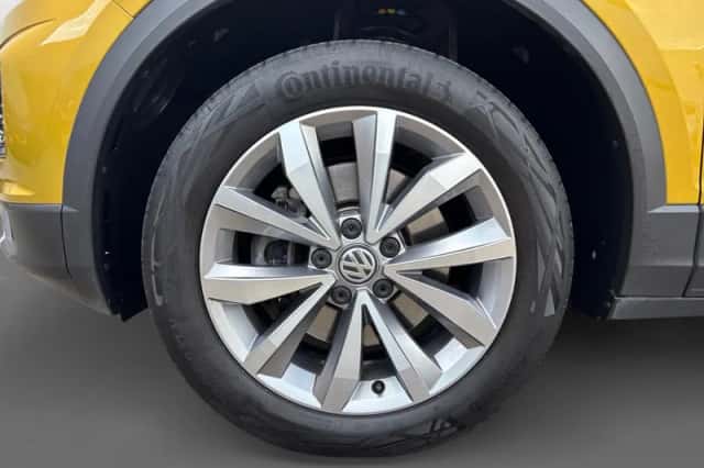 Volkswagen T-Roc (2018) thumbnail 9