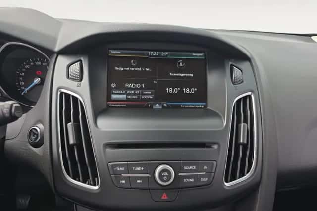 Ford Focus (2015) thumbnail 13