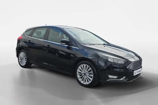 Ford Focus (2015) thumbnail 3