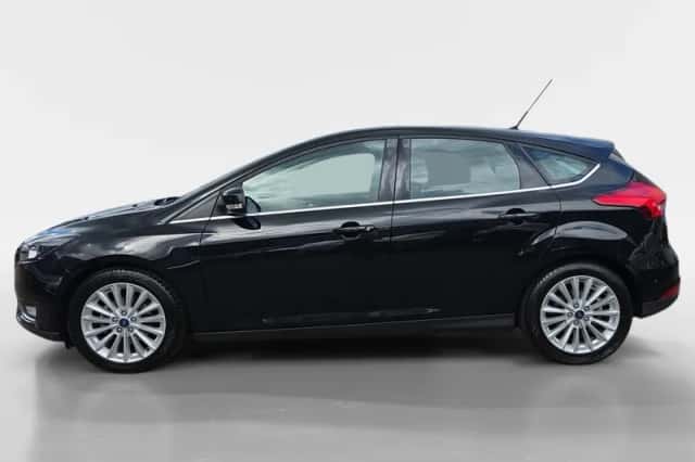 Ford Focus (2015) thumbnail 8