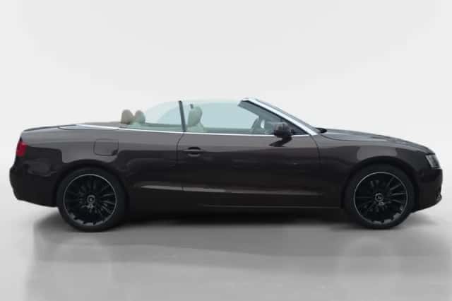 Audi A5 (2011) thumbnail 6