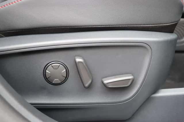 Ford Kuga (2026) thumbnail 16
