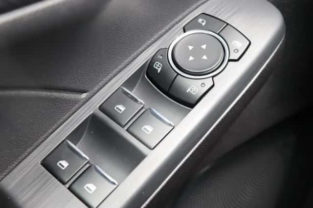 Ford Kuga (2026) thumbnail 24
