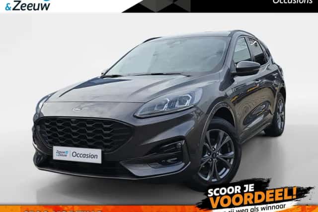 Ford Kuga (2023) thumbnail 1